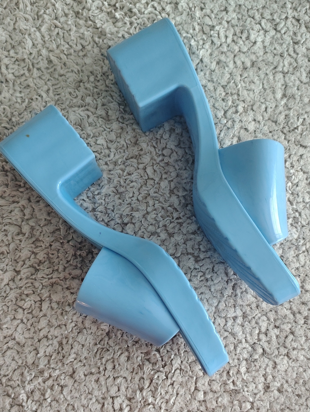 BEACH by Matisse Pastel Blue Glossy Slide Mules - Picture 2 of 4